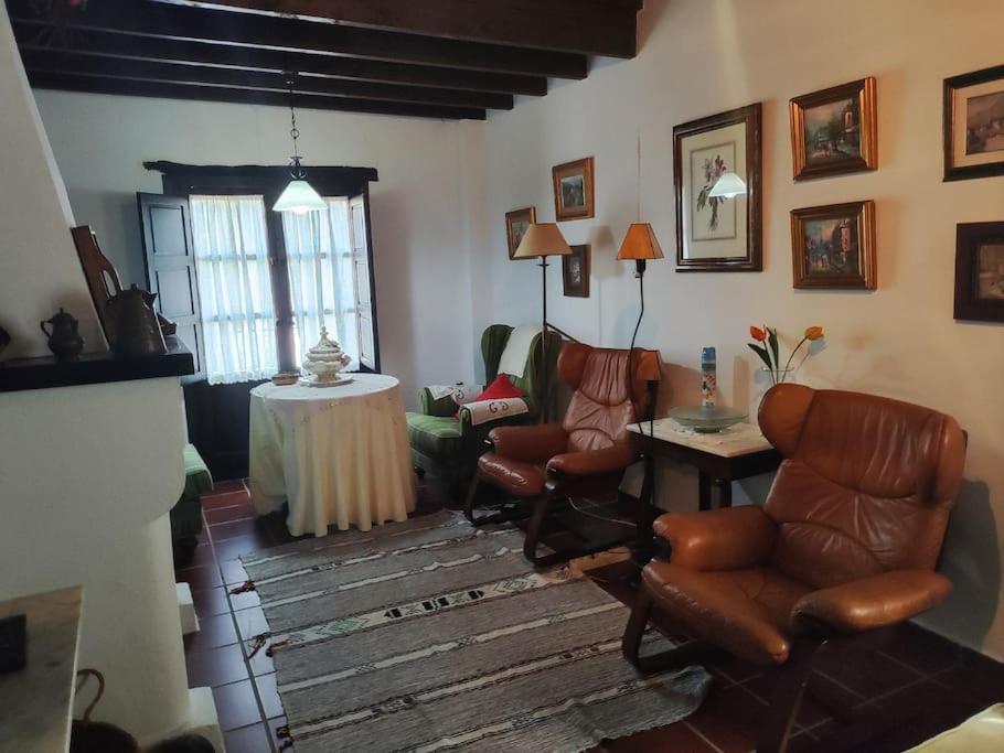 Casa En El Valle De Guainosaltos Adra Eksteriør bilde